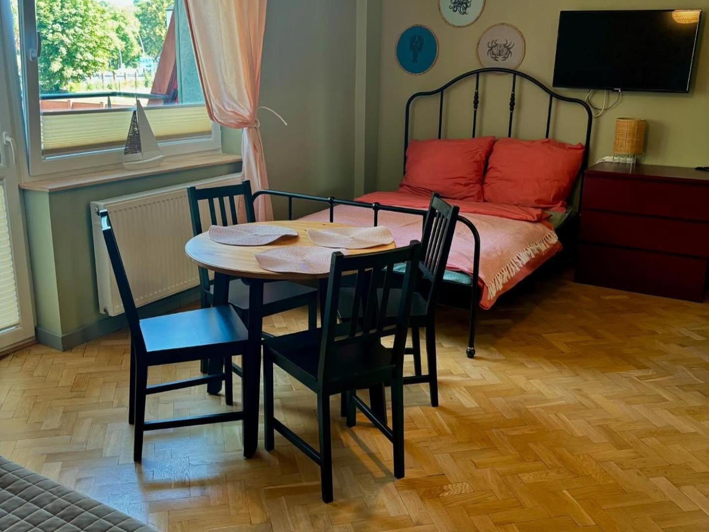 MESSA pokoje&bistro&deli Mielno  Zewnętrze zdjęcie
